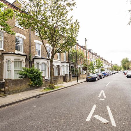 Elegant 1Bedroom Flat With Jacuzzi In A Prime Location Londres Exterior foto
